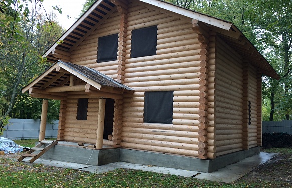 Дом из бревна по проекту ДМ-3 в деревне Пешково